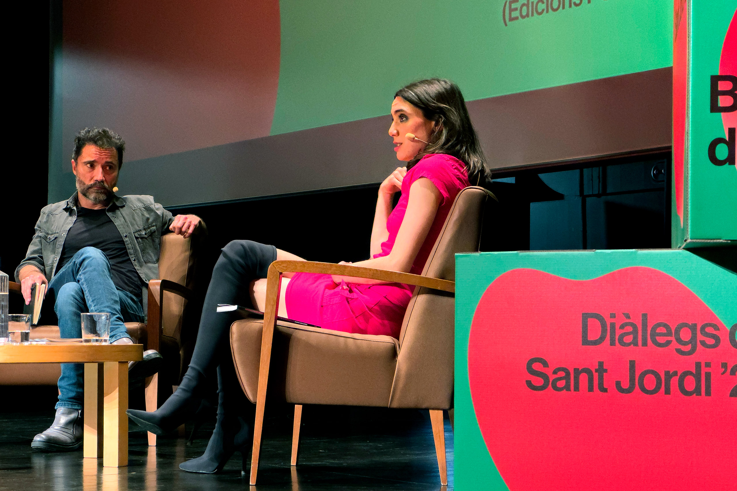 Forma_Biblioteques_Dialegs_Sant_Jordi_08